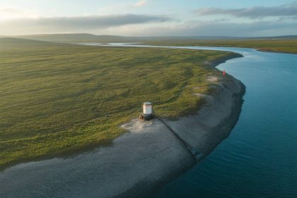 Voyager dans des régions impactées : comment gérer la présence de filtre charbon actif pfas dans l’eau potable