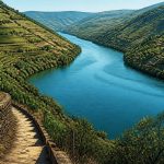 Blue dragon river Portugal : guide pour découvrir cette rivière aux paysages spectaculaires